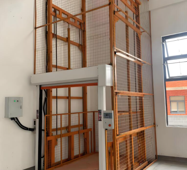 南山升降货梯是特种设备码